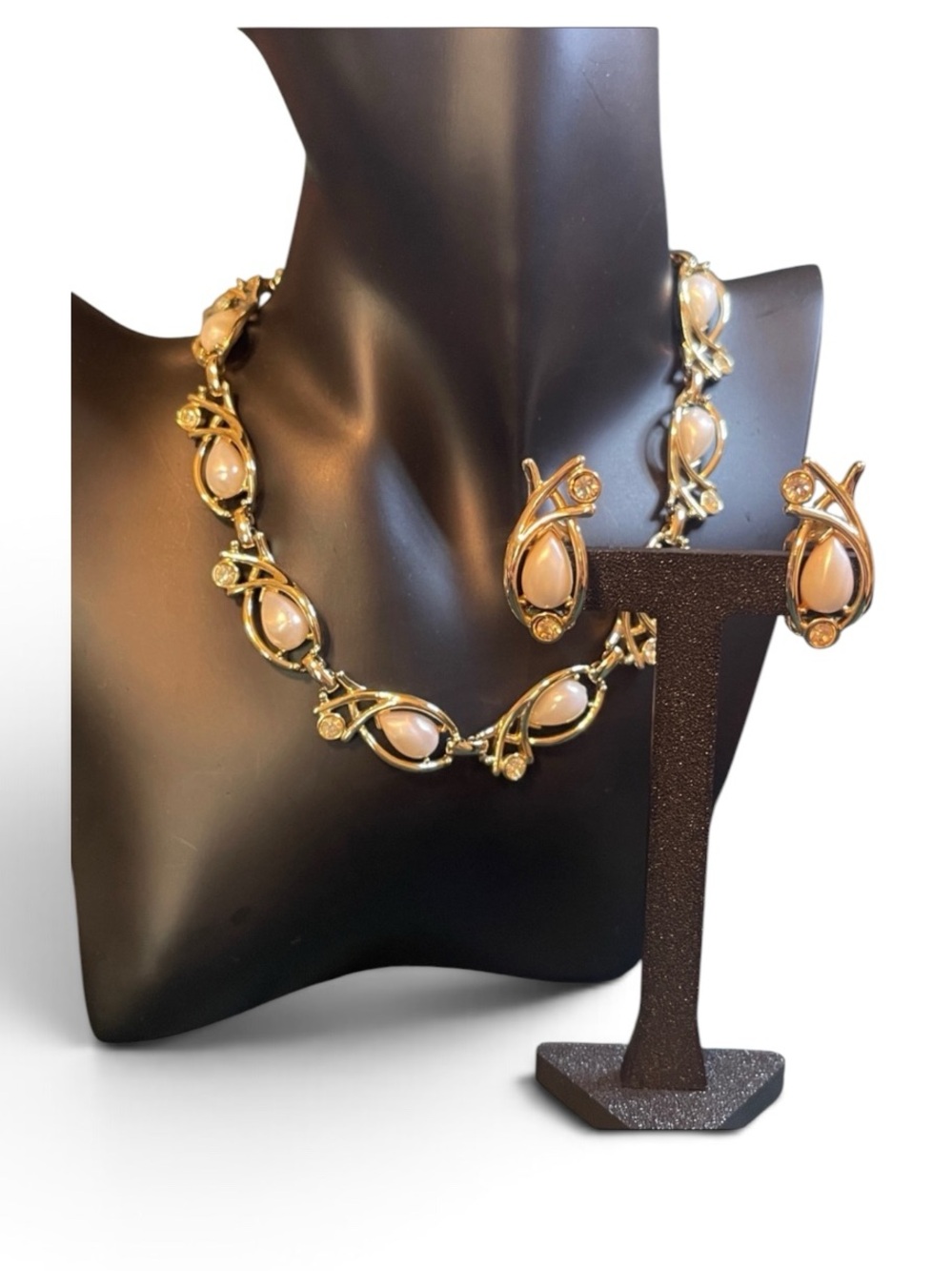 Vintage Gold-Tone Modernist Faux Pearl Rhinestone Necklace & Clip On Earring Set